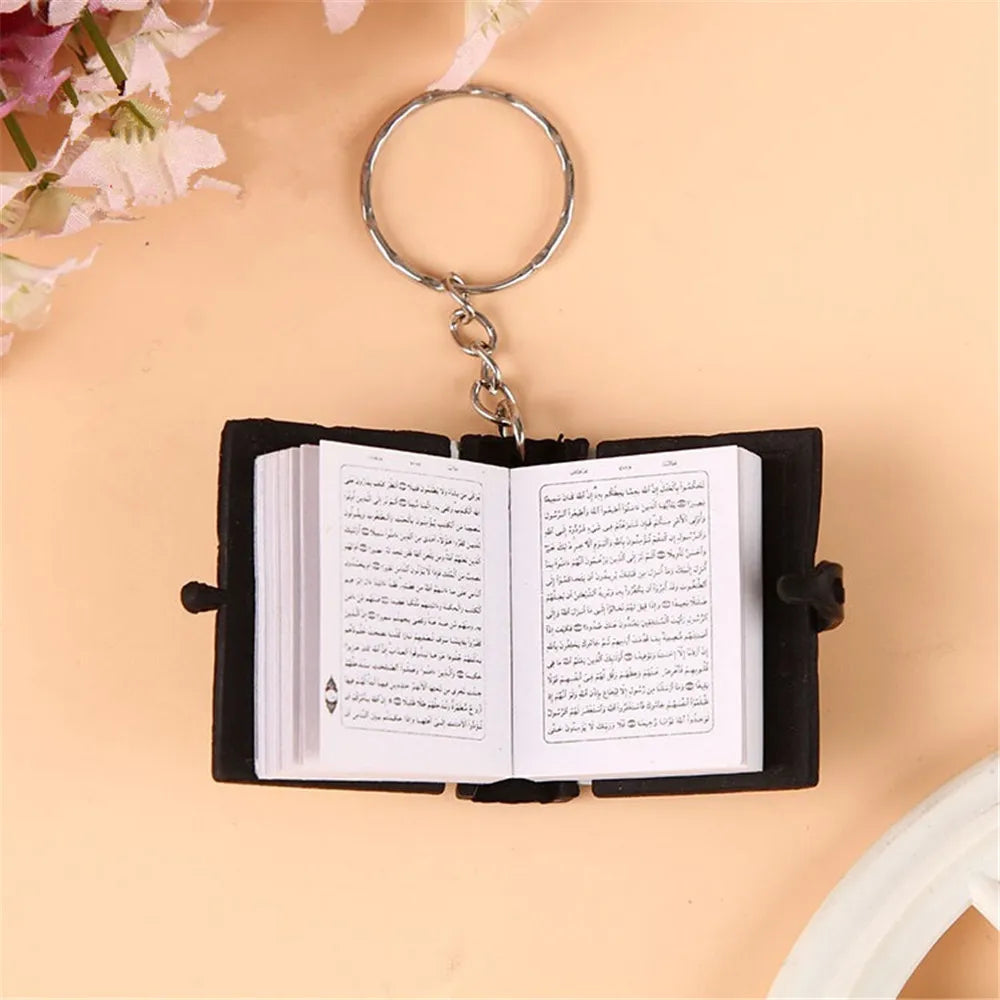 Porte-clé mini Coran doré Naeloura — vue secondaire 3